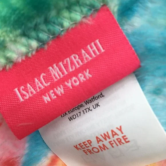 Isaac Mizrahi Colorful Tossed Pineapple Throw Blanket Tropical Blue Pink Green - Picture 8 of 9
